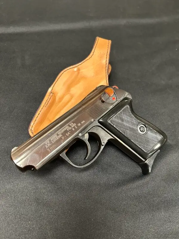 Z.M LUCZNIK P-64 9X18 PISTOL (USED)